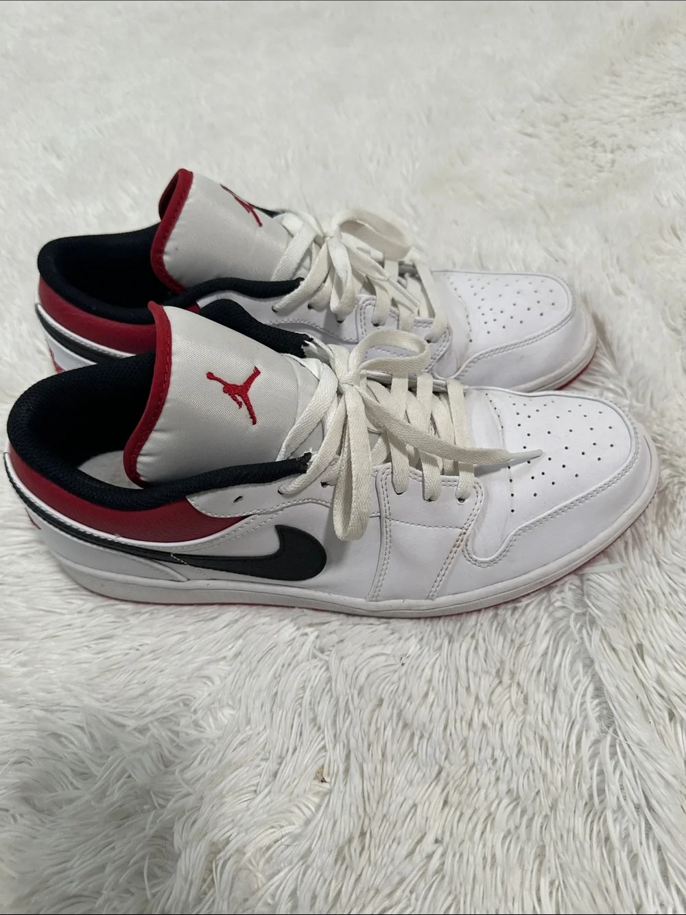 ❤️ Jordan 1 Low White University Red Shoe